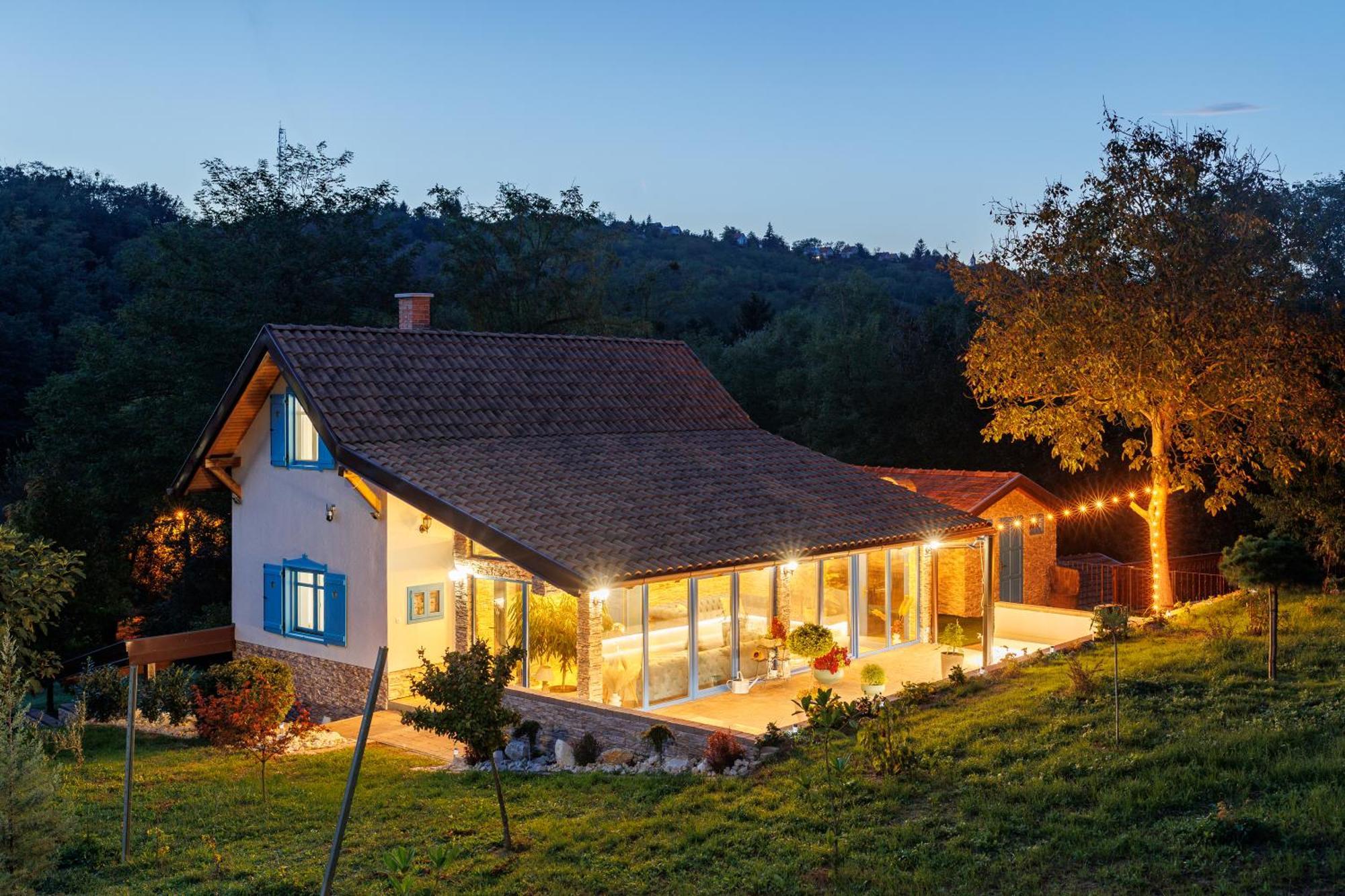 Feszek Villa Zalaegerszeg Exterior photo