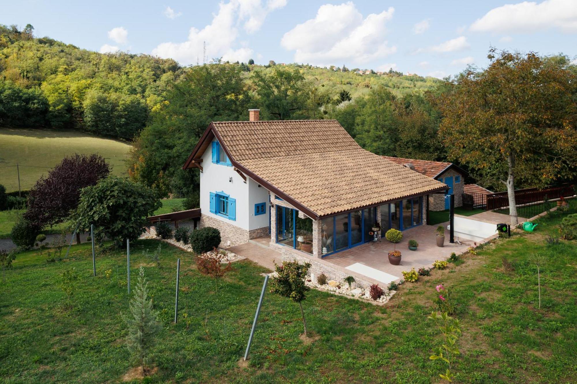Feszek Villa Zalaegerszeg Exterior photo